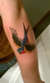 Pin By Chad Sexton On Flash Tattoo Ideas Tattoos Swallow Tattoo Hand Tattoos