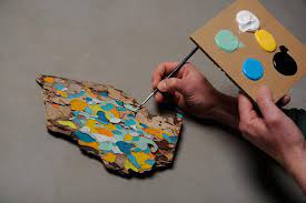 Oftmals fehlen die ideen und manchmal auch das handwerkliche geschick um aus sperrholz schöne. Basteln Mit Kindern Mobile Aus Holz Bluhendes Osterreich