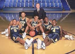 Jalen Rose Juwan Howard Jimmy King Ray Jackson And Chris Webber Basketball College Basketball Players College Basketball