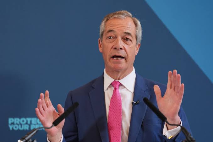 Nigel Farage promete prohibir visados en Reino Unido a países que exijan  reparaciones millonarias por la esclavitud