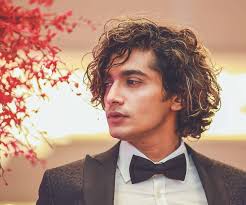 Shaggy bob haircuts and layered bob hairstyles are among the absolute favorites. Long Bob Haircut For Men Novocom Top