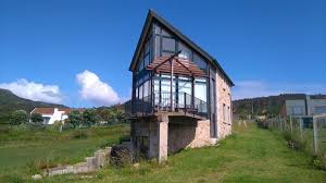 Situadas dentro de un complejo turístico en el que también se encuentra el hotel contamos con varias casas/apartamentos con diferentes. Casas Rurales En La Coruna Desde 33 Turismo Rural Hundredrooms