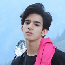 فيديوهات أنشأها Abu Badar (@abubadar19) باستخدام original sound