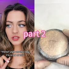 Stephanie Darwin's Instagram, Twitter & Facebook