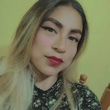 LA IMPORTANCIA DE SABER ELEGIR UN BUEN CALZADO 👟👞 Del lado izquierdo un  calzado que lastima ⛔ y del lado derecho uno perfecto para caminar ✓. Para  evitar problemas en el desarrollo