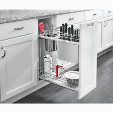These kitchen and pantry shelves have been given many names, pull out shelves, slide out shelves, roll out shelves, shelves that slide out,sliding shelves, slide out drawers, slide out trays, etc. Rev A Shelf Pull Out System For Utensils And Knives Richelieu Hardware