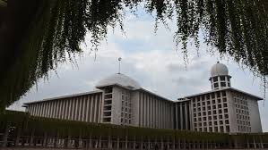 Dia menilai beredar video itu meresahkan umat. Polemik Paduan Suara Di Masjid Istiqlal Wagub Dki Jakarta Minta Maaf