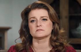 I read an article that Robyn is the riches sister wife! Never worked out  side house enter relationship with ton of money owed from first marriage! I  need her to show me