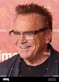 Tom arnold hi-res stock photography and images