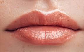 Her er råd som kan bidra til at du slipper lettere unna. Torre Lepper Leppepomader Og Pleie Av Sare Lepper Vitusapotek