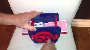 Use your thumbs, index finger, and hands to bend each half of the deck a bit so it becomes concave, with the middle of each deck bending inwards. Manual Playing Card Shuffler By Rockstaralchemist Thingiverse