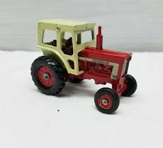Great savings & free delivery / collection on many items. Vintage Ertl 1355 International Ih 1466 Toy Tractor Play Diecast Red White Metal Ertl Ertl Tractor Toy Toys