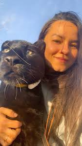 I wish all women around the world, A happy International Women's Day...  especially to my Soulmate and daughter in the CME game 🥰🥰🥰🥰  #CallMeEmperor #WonderfulWomen