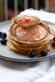 Rezept Fluffige Buttermilch Pancakes Mit Dinkelmehl Buttermilch Pancakes Buttermilch Susse Brotchen