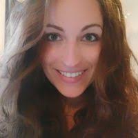 Isabel Simon's Instagram, Twitter & Facebook