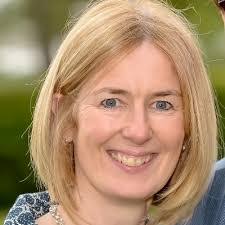 Angela Dowden's Instagram, Twitter & Facebook