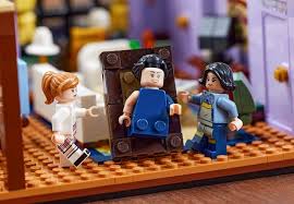 Ha jóbarátok rajongó vagy, akkor a kedvenc tv sorozatod legújabb lego® modelljével otthon érezheted magad. A Jobaratok Lakasai 10292 Vegyes Rendelkezesek Hivatalos Lego Aruhazbol Hu