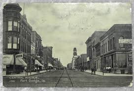 1908 Fort Dodge Ia Central Avenue Postcard Street Scene View Antique Vintage Midwestern Architecture Buildings By Oakwo Street Scenes Old Postcards Scenery
