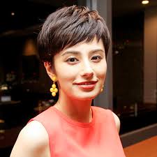 Последние твиты от ホラン千秋 (@horan_chiaki). ãƒ›ãƒ©ãƒ³åƒç§‹ é€ã'ãƒ‹ãƒƒãƒˆã‚‚cã‚«ãƒƒãƒ—å¼·èª¿ã‚‚ ãŠæ§‹ã„ãªã— ã®æœ‰é›£ã„ å¹²ç‰©æ€§æ ¼ ã‚¢ã‚µèŠ¸ãƒ—ãƒ©ã‚¹