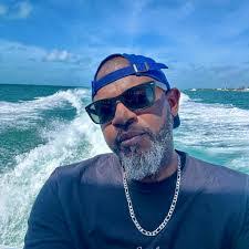 Karissa Mack's Instagram, Twitter & Facebook