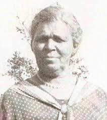 Everett Faust's Instagram, Twitter & Facebook