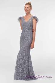 2021 Abiye Elbise Modelleri Gri Uzun V Yakali Omuzlar Tuy Detayli Desenli Elbise Modelleri Elbise The Dress