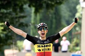 Wout van aert has a little baby boy, georges, with his wife, sarah de bie. Tour De France Wout Van Aert Gewinnt Mont Ventoux Etappe
