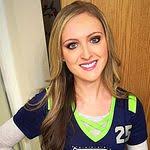 Carolyn Contos's Instagram, Twitter & Facebook