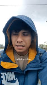 Iiyak pero di susuko, Pagod pero di hihinto, Nanghihina pero lalaban, Sa  tulong ng DIYOS.