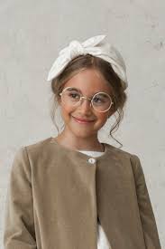 Los complementos niña son muy variados y nos pueden resultar muy útiles en infinitas ocasiones. Diadema Panuelo Para Nina Adornos De Pelo Para Ceremonia Y Comunion