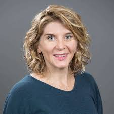 Ali Faris's Instagram, Twitter & Facebook