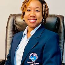 Danielle Oneal's Instagram, Twitter & Facebook