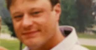 Bradley Eugene Larson