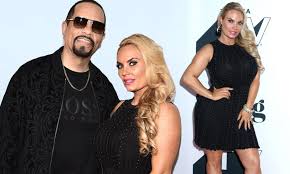 Nov 12, 2020 · law & order: Coco Austin Dons Black Dress To Support Husband Ice T At Law Order Svu S 20th Season Premiere Daily Mail Online