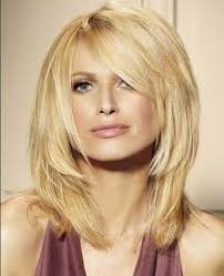 Frisuren Frauen Lang Stufig Neu Haar Stile Haarschnitt Frisuren Schulterlang Mittellanger Haarschnitt