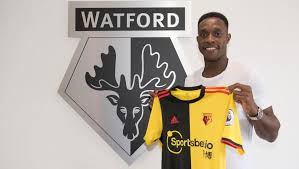 Check out his latest detailed stats including goals, assists, strengths & weaknesses and match ratings. Danny Welbeck Firma Por El Watford De Javi Gracia