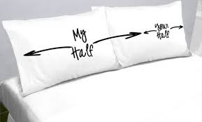 top 10 funniest gift ideas topteny com bed kussens kussensloop kussens
