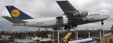 Amgueddfa yn yr almaen (cy) museo de la automocion y la tecnologia de sinsheim (es); Ausflugstipp Technikmuseum Speyer Und Sinsheim