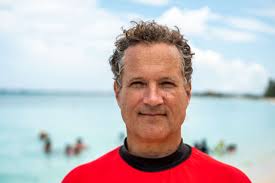 Craig Amundsen's Instagram, Twitter & Facebook