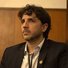 Eu vi as imagens daquela favela que foi tornada habitação para depois se  refavelizar, em Diadema, SP, e logo tive uma gastura. É o tipo de coisa que  assusta, por demonstrar objetivamente