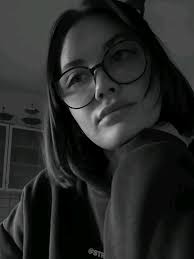 Ella March (@theofficial_ellamarch)