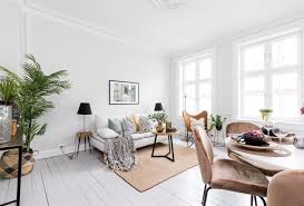 One of the things you often expect to see in a scandinavian home is one of those traditional fireplaces placed in the corner of a room. The Successful Recipe Behind The Scandinavian Living Room Trend