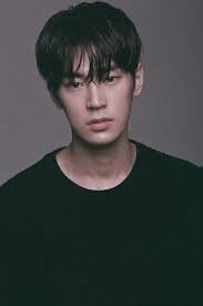 Hervorragende Asiatische Mannerfrisuren Fur 2018 Probieren Sie Einen Der Stile Aus Asiatische Aus Asian Men Hairstyle Medium Hair Styles Mens Hairstyles