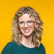 Diane Alumbaugh's Instagram, Twitter & Facebook