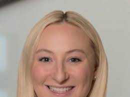 Debra Lampe's Instagram, Twitter & Facebook