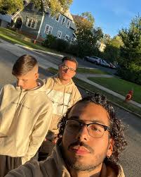 Aj Munoz (@ajxmunoz) • Instagram photos and videos