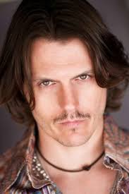 Reparto de Daisy Winters (película 2017). Dirigida por Beth LaMure