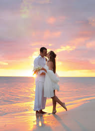 Why Should You Go For A Destination Wedding Sunset Beach Weddings Beach Wedding Photos Beach Wedding Photography