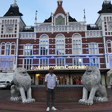 Guests can take fantastic canal walks directly from the hotel. Photos At Amsterdam Centraal Zuhtupasa Istanbul Istanbul