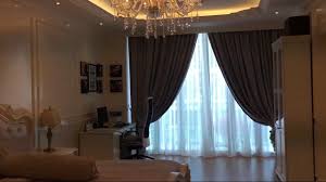 Manakala hiasan ruang tamu atau susunan ruang tamu antara yang terpenting kerana tempat keluarga serta tetamu duduk bersantai terutama ketika rumah terbuka atau ok itulah 20 contoh hiasan ruang tamu untuk idea bagaimana menyusun dan menghias ruang dalaman tamu anda. Perabot Dan Hiasan Dalaman Rumah Khalid Hamid Part 2 Youtube